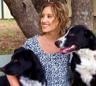 Kellie-Byrnes-dogs-colour-1