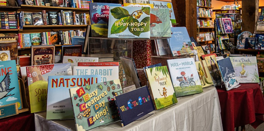 May 3, 2018 - At Jabberwocky Bookstore in Newburyport, Massachusetts.